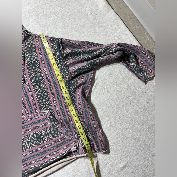 Billabong Comfy Oversized Mexican Aztec Style Boho Hooded Poncho Sweatshirt - Picture 5 of 7